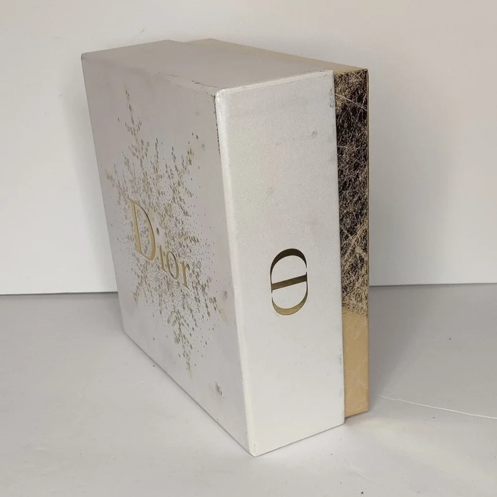 Christian Dior‎ Christmas Snowflake Winter White and Metallic Gold Gift Box